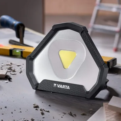 Varta Work Flex Stadium Light foco de trabajo LED recargable IP54 – foto 2